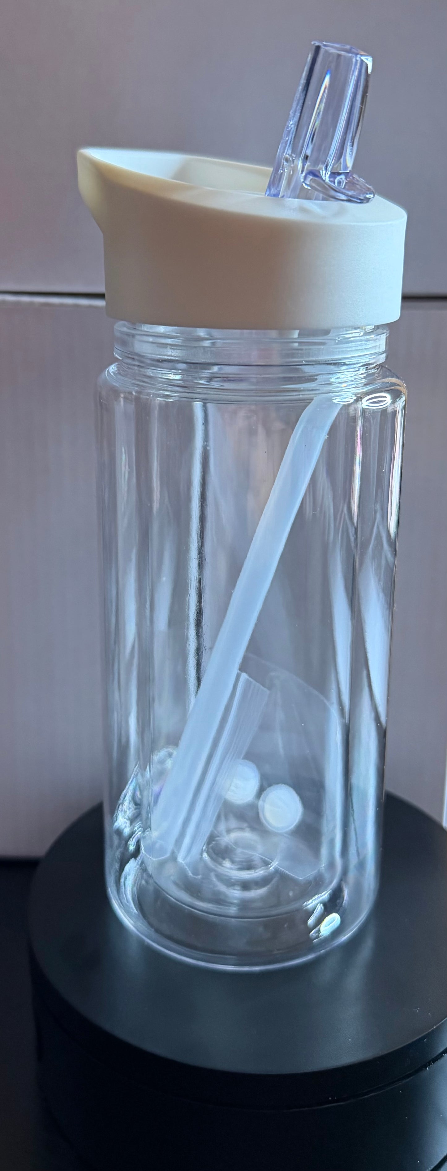 10 OUNCE SNOWGLOBE KIDS CUP